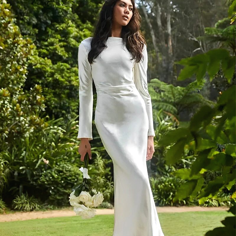 robe blanche satin fourreau